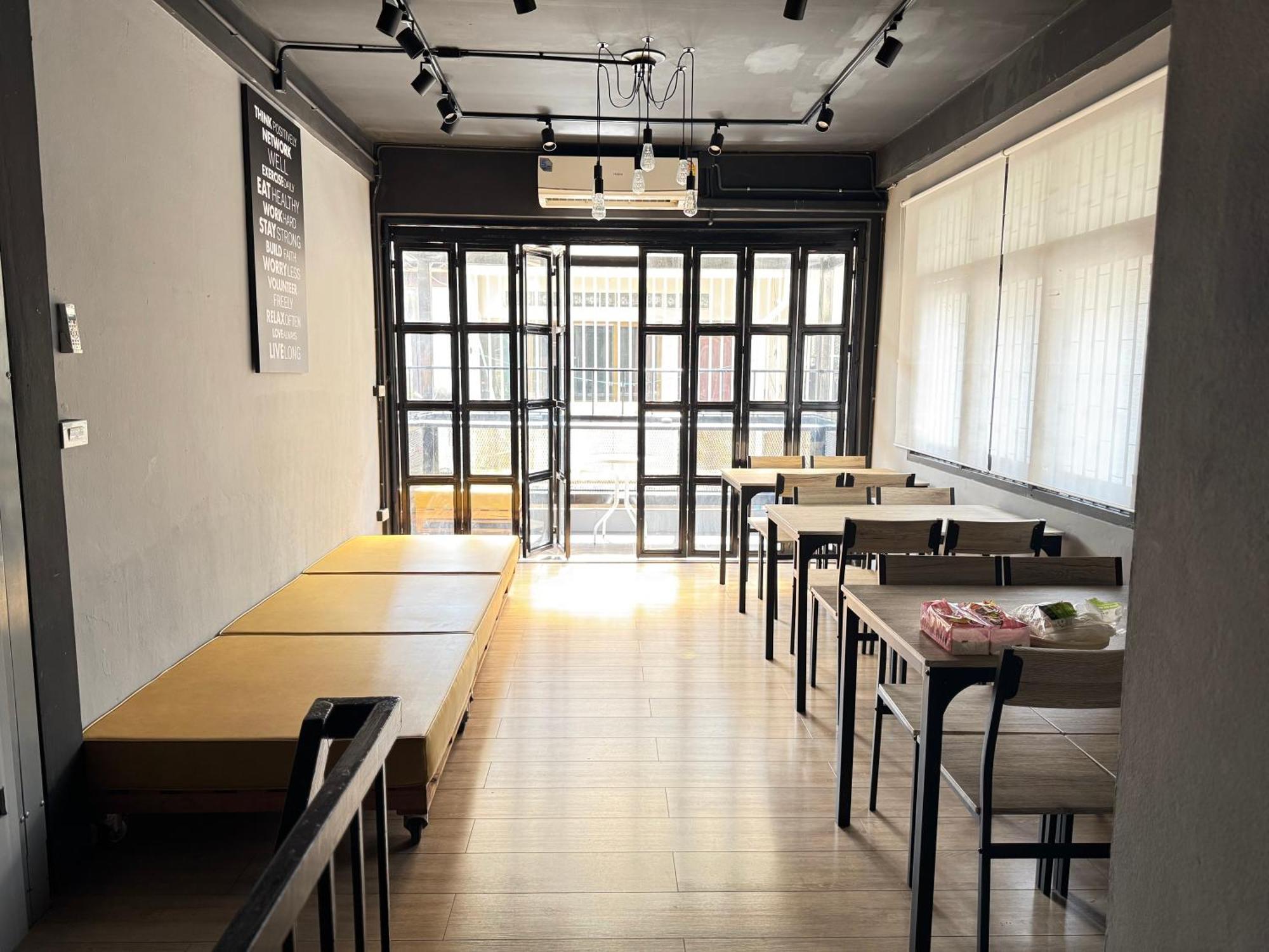 Stay At Pan Hostel Bangkok Eksteriør billede